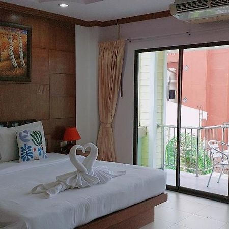 Ainny Residence Patong Exterior photo